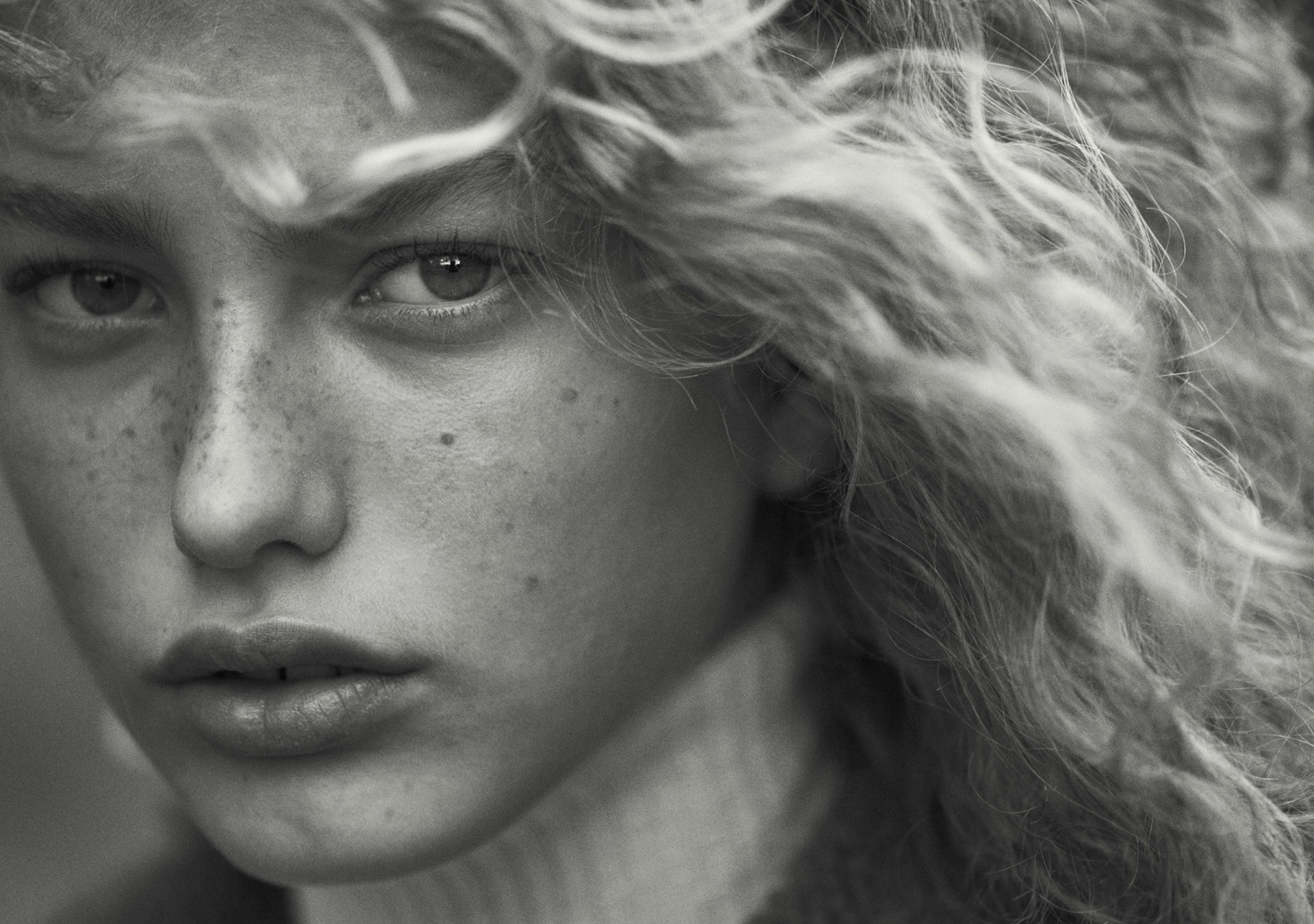 Demo title of image 18