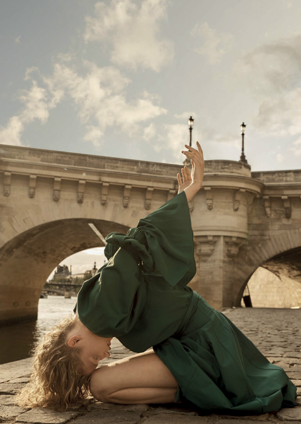 Demo title of image 33